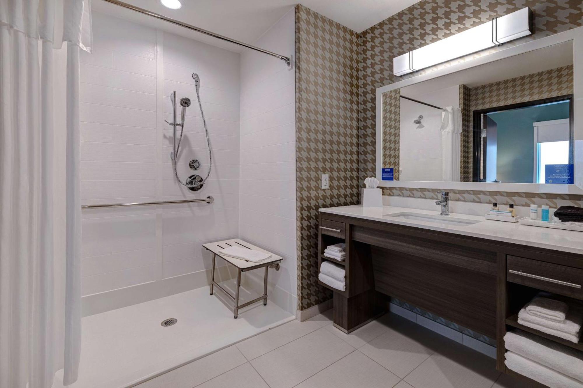Home2 Suites By Hilton Dekalb Kültér fotó