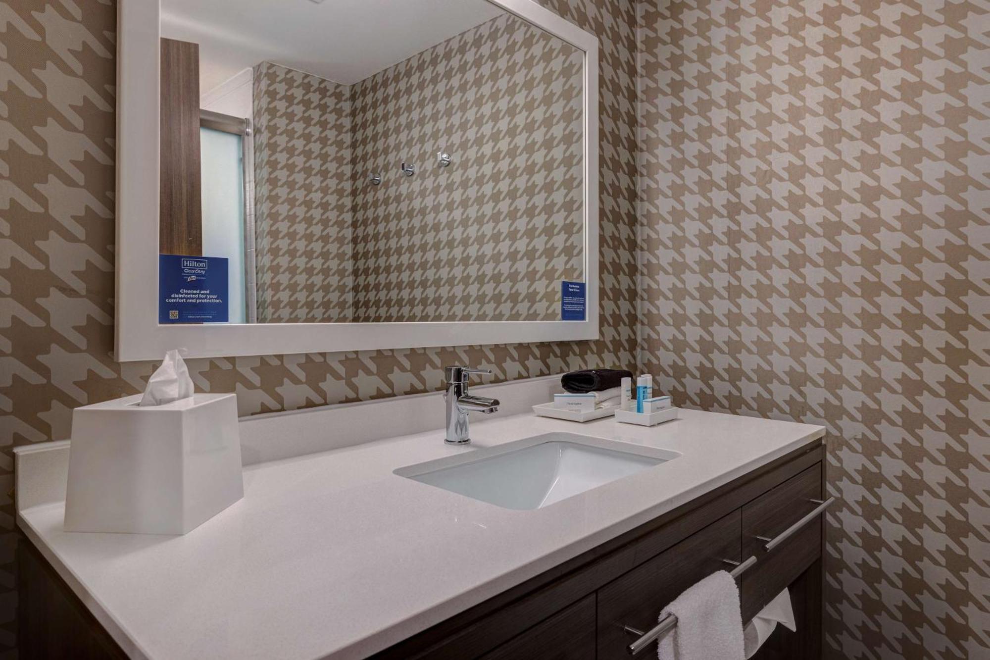 Home2 Suites By Hilton Dekalb Kültér fotó
