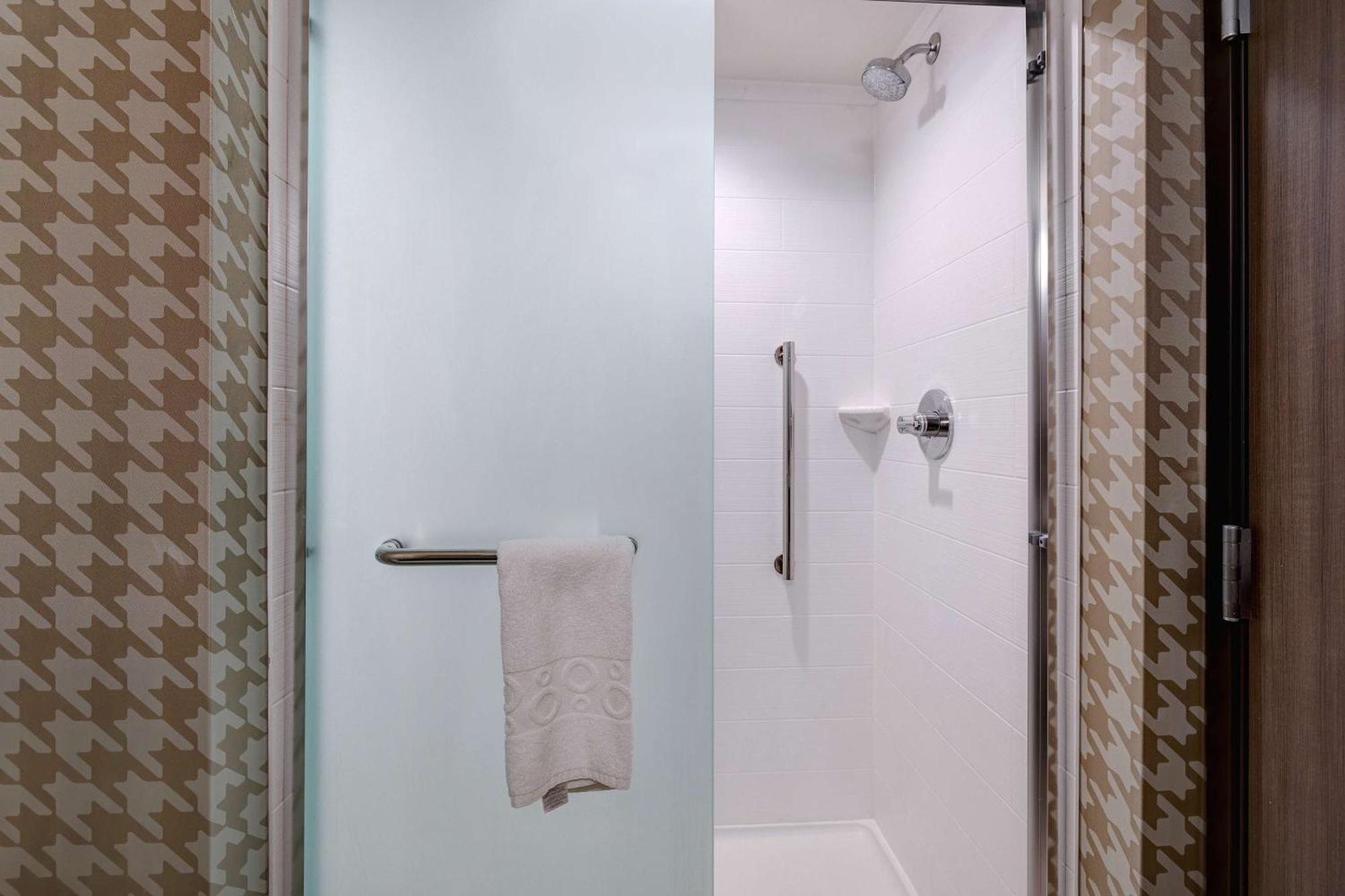 Home2 Suites By Hilton Dekalb Kültér fotó